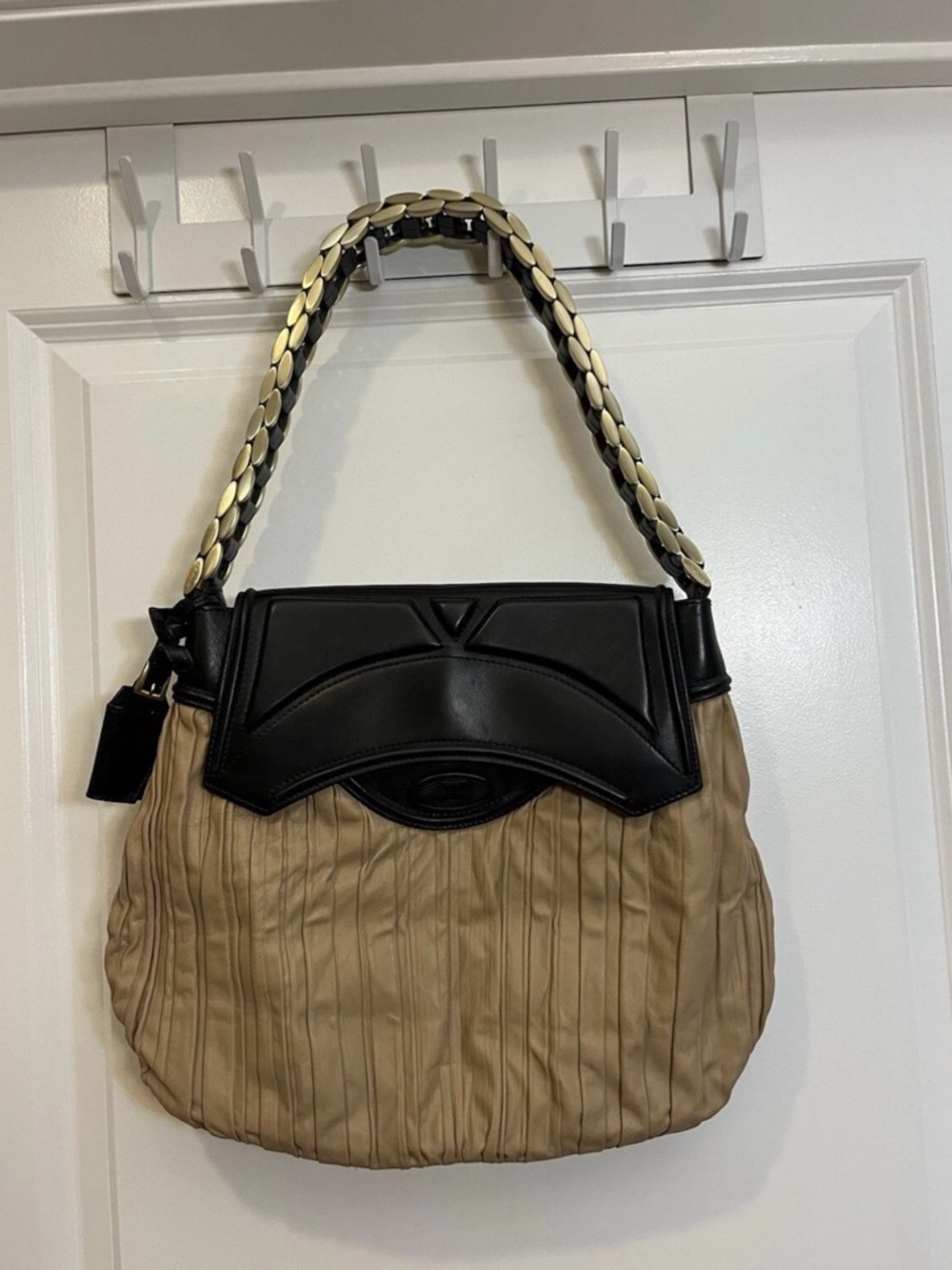 Zac Posen Black and Tan Vintage Shoulder bag, made in Italy